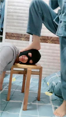 图片[13]_【九蛇大大】脏拖鞋踩狗/腿绞窒息/掐乳_HD绳艺资源