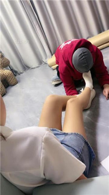 图片[15]_【瑶瑶】情侣奴-奴下奴-舔臭脚/吃丝袜/嘴叼黄瓜/加官窒息_HD绳艺资源