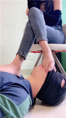 图片[12]_【路子】高跟长靴狗嘴清理/坐脸窒息/白袜裸足洗脚_HD绳艺资源