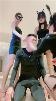 图片[16]_【艾琳】3S-丝袜塞嘴-高跟全体重踩踏/虐打/骑马_HD绳艺资源