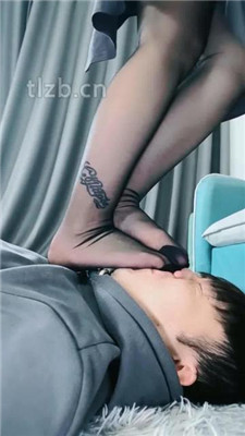 图片[6]_【西安欣】黑丝脚捂脸窒息/踩踏/人肉坐垫_HD绳艺资源