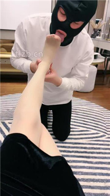 图片[2]_【爱丽丝】喂浓痰/转胯骑马爬行/闻舔肉丝脚【完整版】_HD绳艺资源