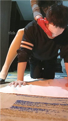 图片[2]_【米小唐】骑马/喂口水/全体重踩踏_HD绳艺资源