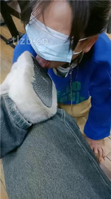 图片[3]_【爱可呀】母畜-遛狗爬行/舔毛拖鞋/舔素人长靴/闻棉袜_HD绳艺资源