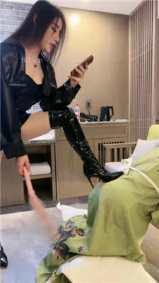 图片[17]_【反差楠熙】车模S-长靴美腿诱惑调女奴_HD绳艺资源