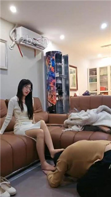 图片[10]_【嘉妮】舔脏鞋/揪耳朵/转胯/肉丝脚狂舔_HD绳艺资源