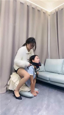 图片[2]_【瑶瑶】母畜-生活化圈养犬化【下】_HD绳艺资源