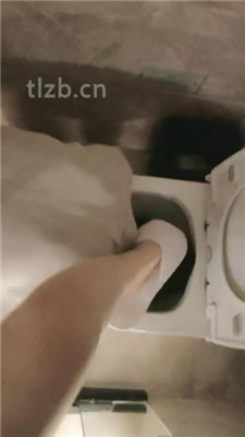 图片[12]_【狐妹】抽耳光/骑马/跪舔黑丝高跟/清理脏马桶_HD绳艺资源