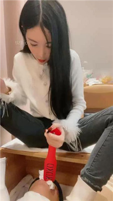 图片[4]_【陈甜女帝】短靴黑丝踩地毯狗_HD绳艺资源