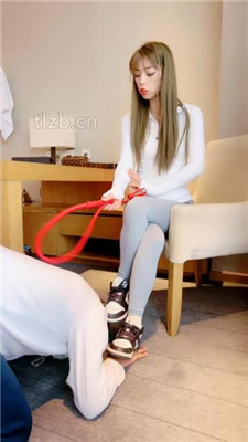 图片[18]_【梦涵】健身女神-高难度挑战踢踹/训练/耳光/骑马/清理脏鞋_HD绳艺资源