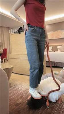 图片[11]_【万一】高跟匡威玩弄绿帽前任/踩狗爪/舔超脏鞋底/桌底虐/捂脸_HD绳艺资源