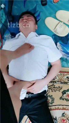 图片[3]_【西安欣】臭脚丫捂脸/脚耳光_HD绳艺资源