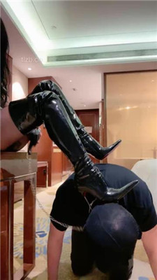 图片[5]_【玥樾】性感S-长靴黑丝踩虐/狗链遛狗/重度提档/虐乳_HD绳艺资源