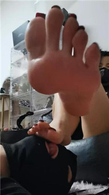 图片[12]_【皮皮】高跟凉鞋裸足玩贱奴/美腿踩踏_HD绳艺资源