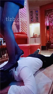 图片[11]_【陈甜女帝】KTV卫生间-高跟-短靴踩踏厕奴_HD绳艺资源