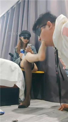 图片[5]_【04年情侣s】情侣主臭脚丫羞辱绿帽贱奴_HD绳艺资源