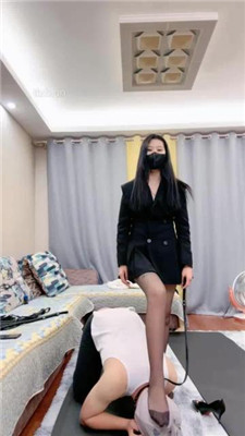 图片[7]_【希雅】转胯爬行/高跟黑丝崇拜/踩乳/喂口水踩踏_HD绳艺资源