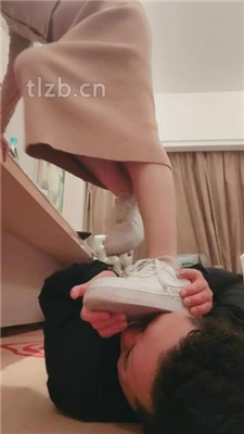 图片[9]_【嘉妮】空军一号脏鞋蹂躏/转胯/虐乳/数据线训练_HD绳艺资源