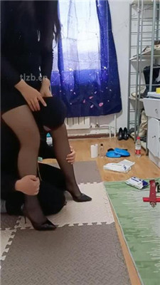 图片[5]_【平凡】圈养家奴-黑丝高跟恋足舔_HD绳艺资源