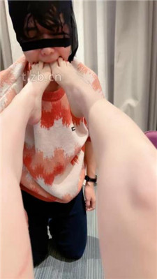 图片[10]_【思诺】臭脚丫捂脸/居高临下让狗舔脚_HD绳艺资源