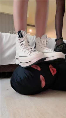 图片[20]_【冷爷】双S-跪舔脏鞋/全体重踩踏/白袜塞嘴【双视角版】_HD绳艺资源