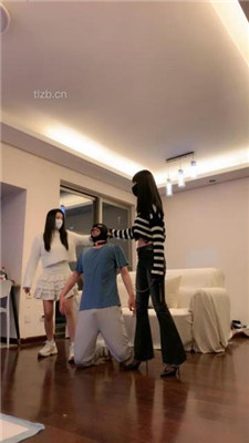 图片[5]_【高难度挑战美学】双S-骑马狗链遛狗/踩踏重度虐打/插嘴【双视角版】_HD绳艺资源