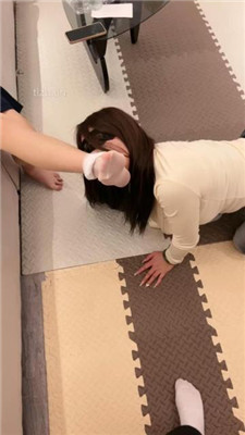 图片[18]_【橙宝】双母畜-奴下奴-轮流舔脚/sp扭/转胯/提档_HD绳艺资源