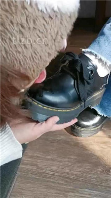 图片[5]_【爱可呀】双S-伺候超模学姐-胯下羞辱/舔脚清理鞋底_HD绳艺资源