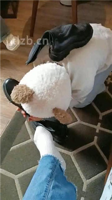 图片[11]_【爱可呀】双S-伺候超模学姐-胯下羞辱/舔脚清理鞋底_HD绳艺资源