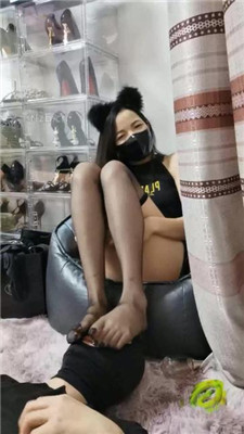 图片[12]_【皮皮】漂亮女郎-性感大长腿踩脚垫_HD绳艺资源