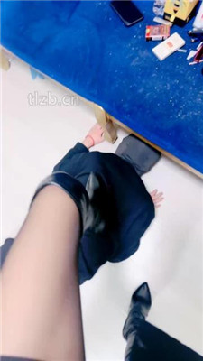 图片[11]_【兔兔大人】跪舔高跟长靴/白袜塞嘴/全体重踩踏_HD绳艺资源