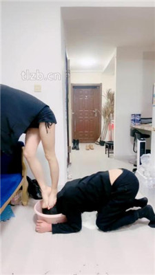 图片[15]_【兔兔大人】跪舔高跟长靴/白袜塞嘴/全体重踩踏_HD绳艺资源