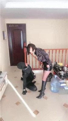 图片[3]_【高傲】胯下辱/重度训练/长靴美腿/口水吐脸_HD绳艺资源