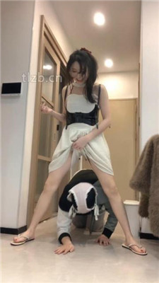 图片[18]_【小麦】掐乳揪耳朵/袜子塞嘴/脚喂蛋糕/脚插嘴/内裤诱惑/喂圣水_HD绳艺资源