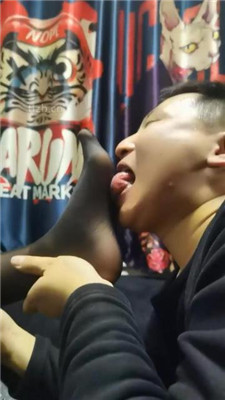 图片[13]_【丝温】狂抽耳光/训练/黑丝脚踩踏_HD绳艺资源