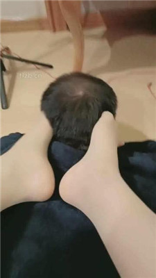 图片[2]_【莉轩】滴蜡/肉丝脚踩踏_HD绳艺资源