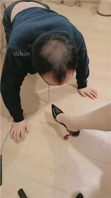 图片[4]_【莉轩】滴蜡/肉丝脚踩踏_HD绳艺资源