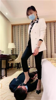 图片[7]_【丹祖宗】御姐S-高跟踩踏/提档/近距离舔肉丝脚_HD绳艺资源