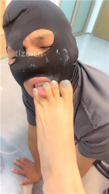 图片[17]_【猫爷】喂食圣水泡面/训练/转胯/舔脏鞋/抽耳光_HD绳艺资源