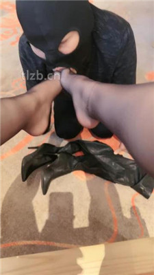 图片[19]_【安主】长靴御姐S-胯下辱/碾压狗头/舔脏鞋/喂拉丝口水/脚插嘴_HD绳艺资源