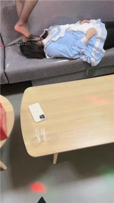 图片[9]_【天津女仆店S】素人母畜-舔臭脚/遛狗骑马/黑丝脚踩踏【完整版】_HD绳艺资源