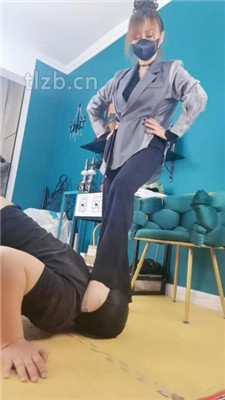 图片[8]_【魔鬼天使】高跟碾压狗爪/艺术闻鞋/磕头求饶/骑马爬_HD绳艺资源