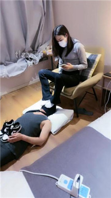 图片[5]_【沐夏夜】白袜脚捂脸/抽耳光/骑马/高跟踩踏/脚喂食_HD绳艺资源