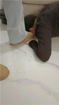 图片[6]_【小殿下】雪地靴践踏抖M家奴_HD绳艺资源