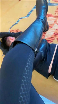 图片[8]_【蜜蜜骑士】骑脖转胯/长靴踩踏_HD绳艺资源