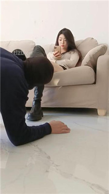 图片[15]_【小殿下】重刑-挥鞭挑战不听话的狗/踩狗爪_HD绳艺资源