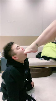 图片[3]_【小羊】跪舔白棉袜/提档/臭脚捂脸/踩踏/胯下辱_HD绳艺资源