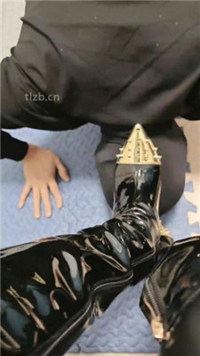 图片[9]_【木子大大】转胯爬行/长靴跪舔/品尝圣水/喂口水_HD绳艺资源