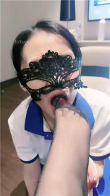 【血狼】5女王群调双女m踩踏踹/舔jio/转胯/间接圣水【完整版】 YC-230609-4