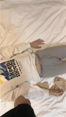 图片[4]_【小乔】素人小姐姐白袜脚踩【完整版】_HD绳艺资源